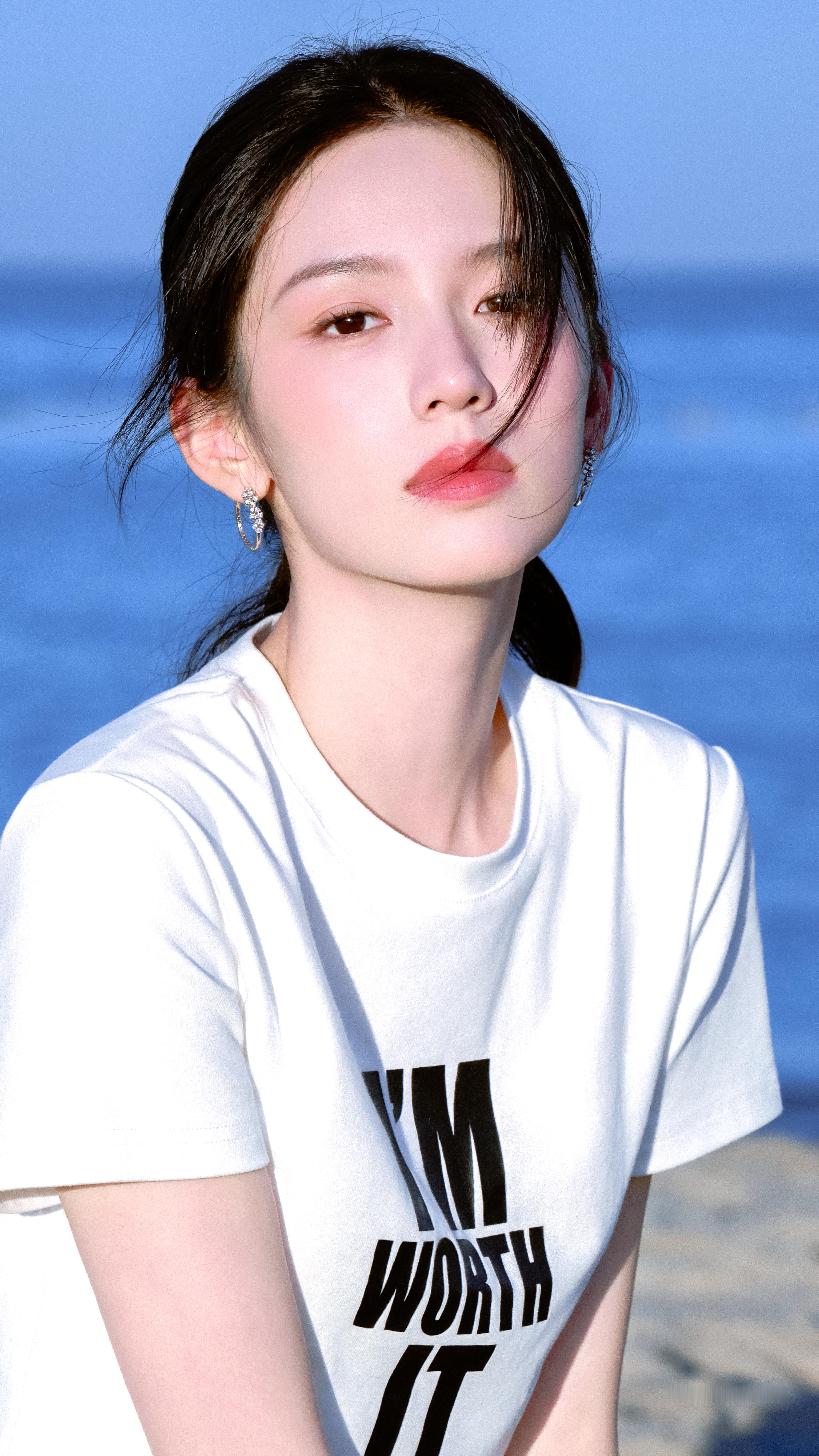 周也/🌊周也锦月如歌 ​​​