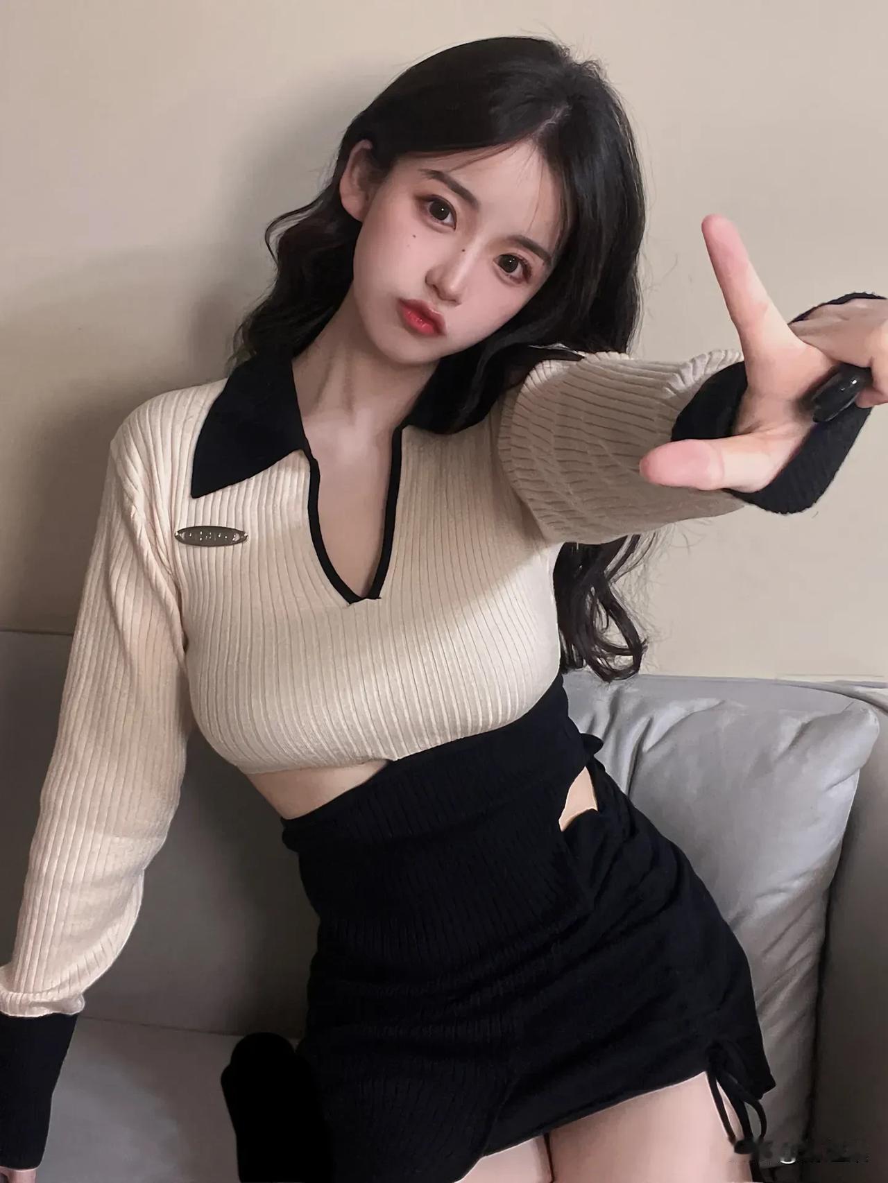 甜美俏皮穿搭，轻松出街！💕