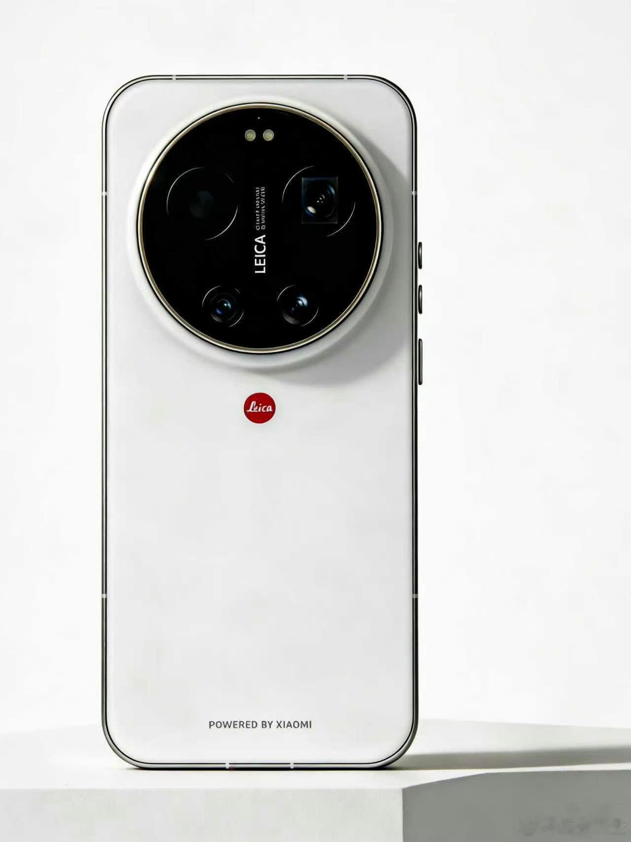 2025年底（下周）发布的小米17 Ultra，不仅影像大升级，而且还有徕卡可乐