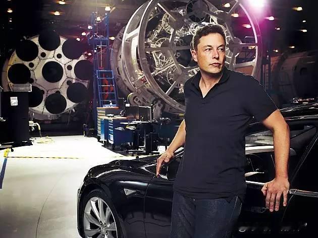 你认为马斯克是特斯拉的灵魂人物吗
马斯克是特斯拉的灵魂人物，这一地位源于其不可替