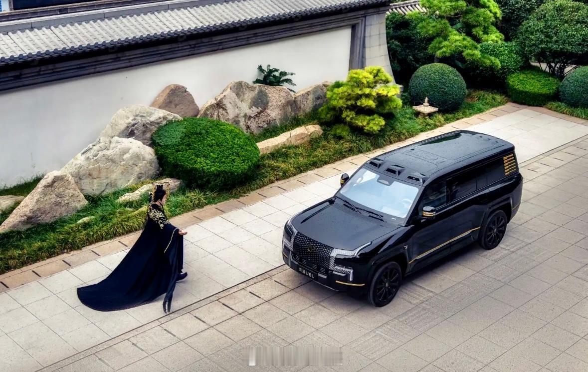 帝王座驾——仰望U8L鼎世版 ​​​