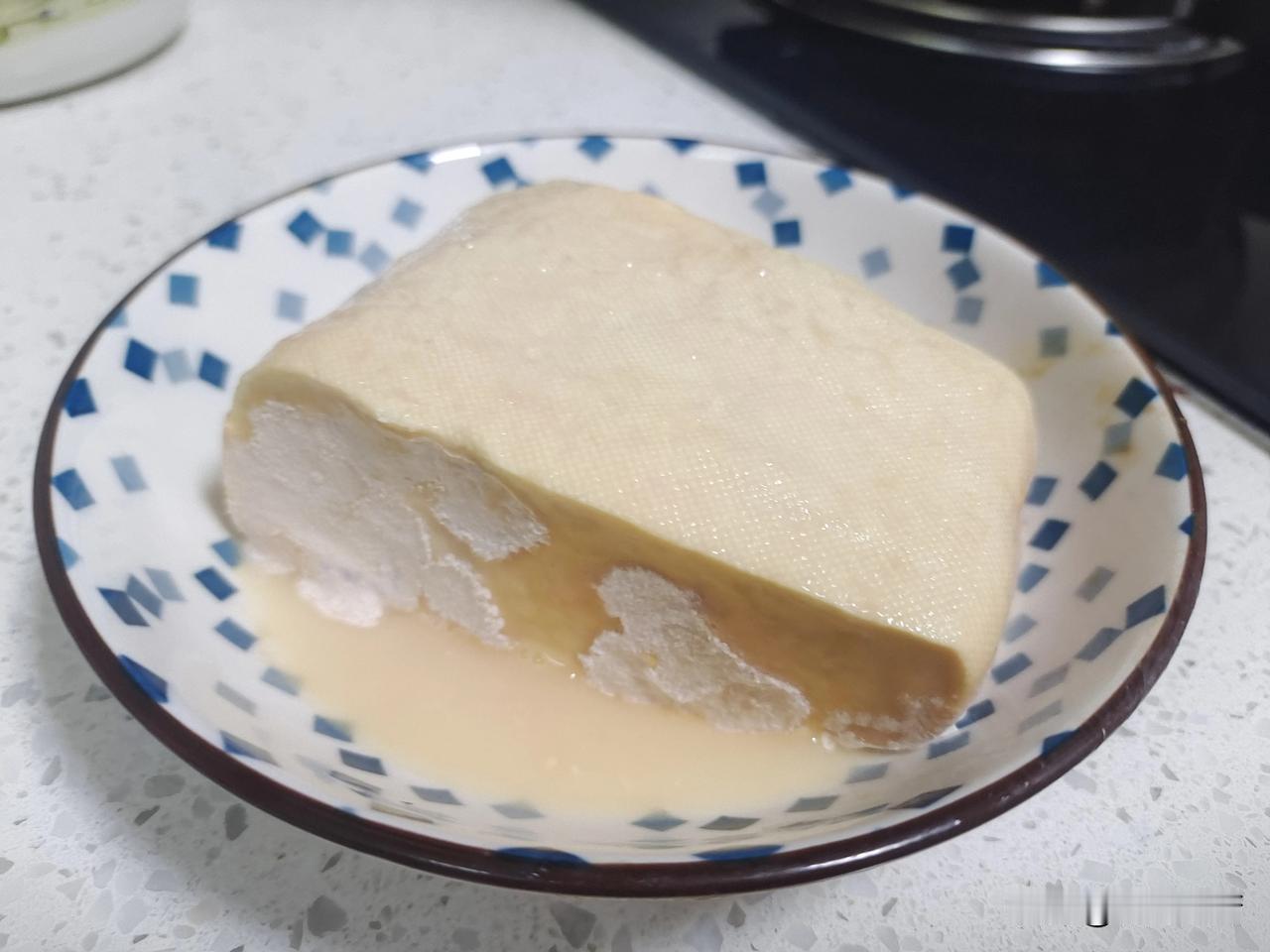 第一次做臭豆腐，不知道成功没？我怎么不敢吃呢？[捂脸]