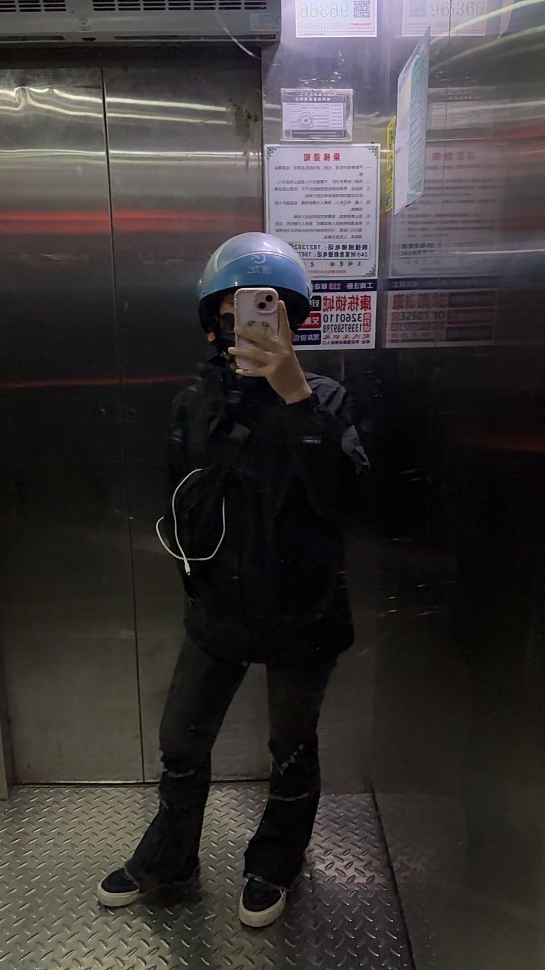 自从送了外卖以后对100块有了新的认识 钱是多么的难挣又是多么的好花