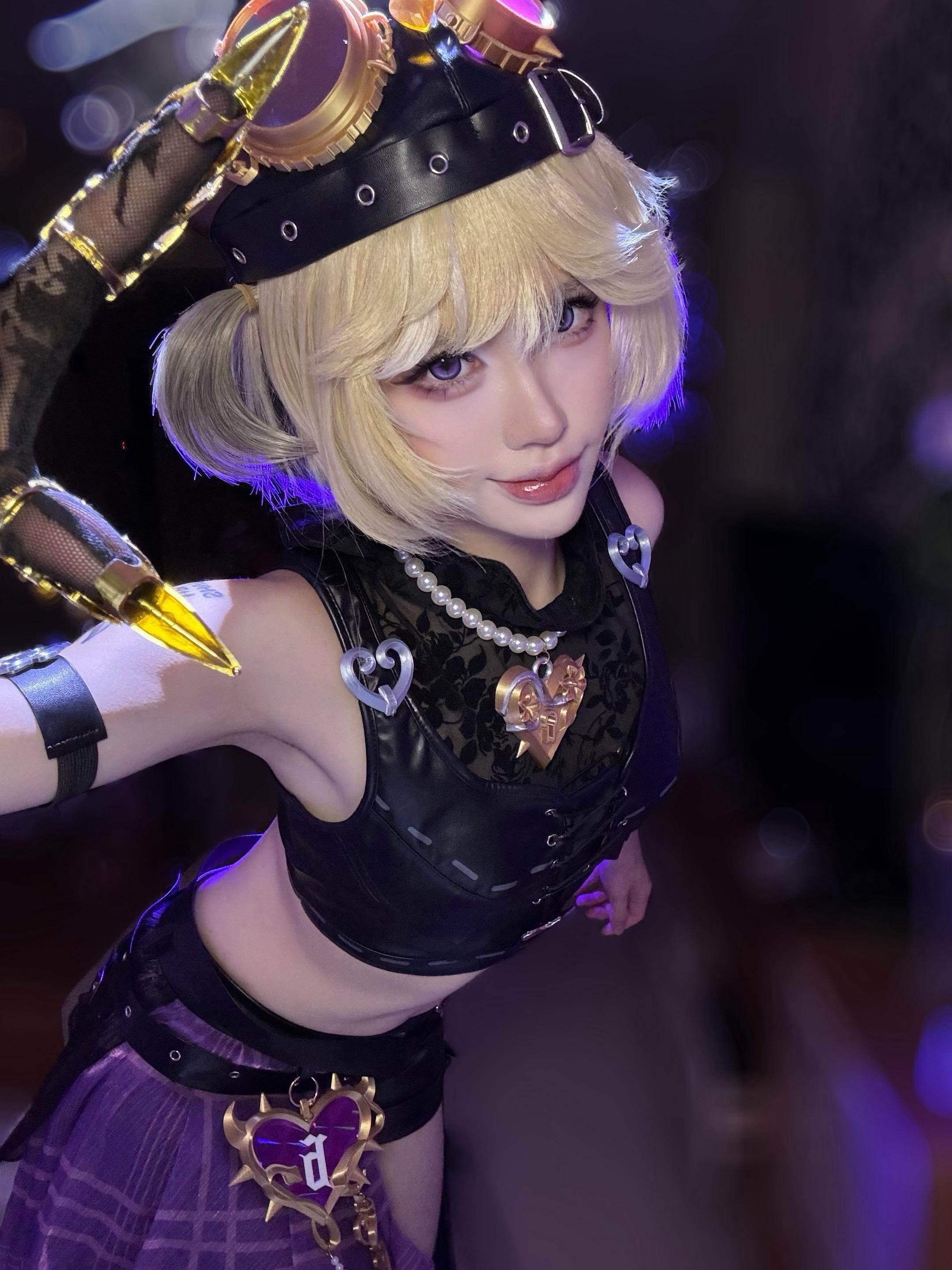 爱上我这样的小猫不奇怪cos 机械师真理之下