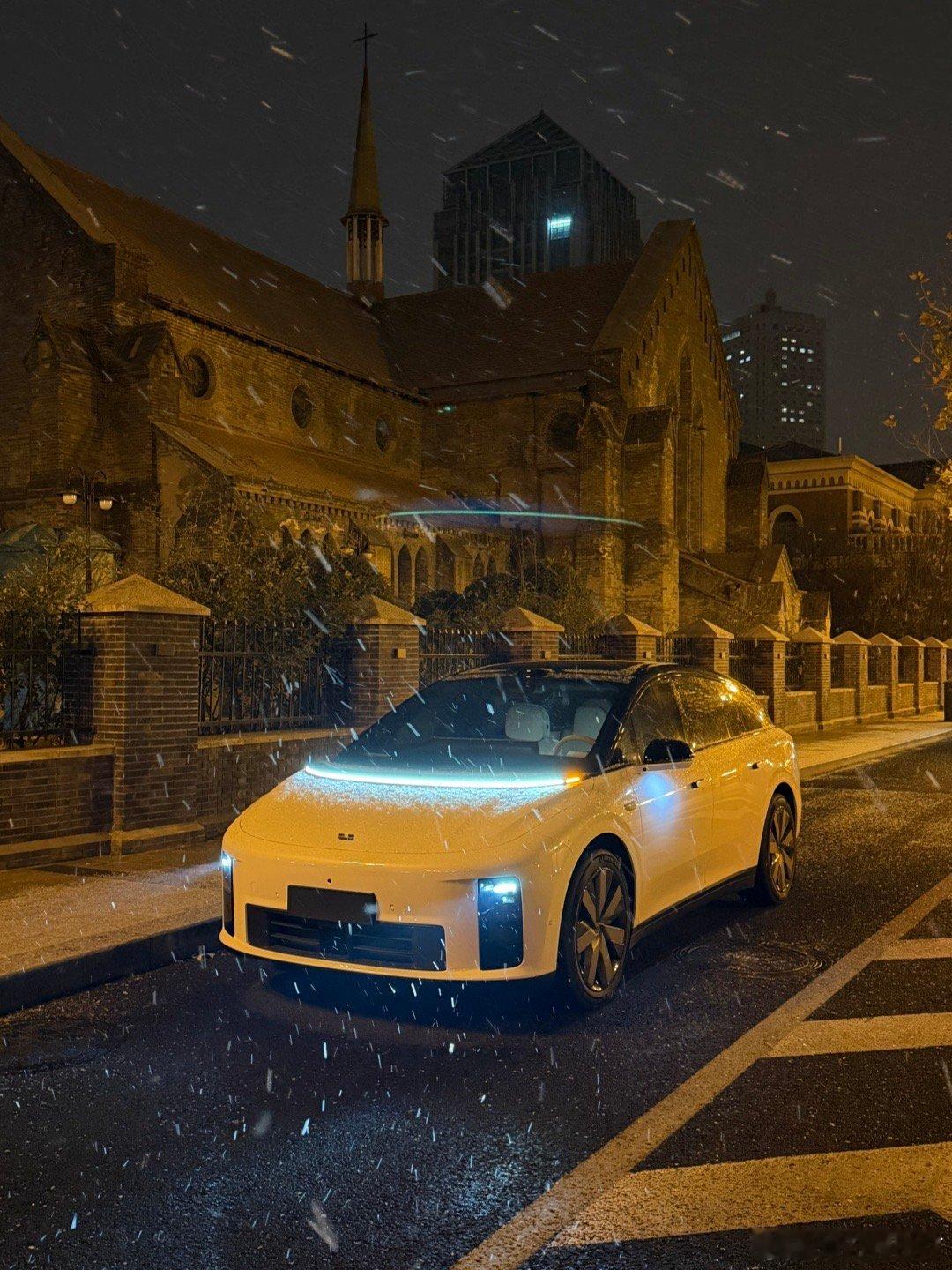 初雪❄️  i6理想全民拍车 天津
