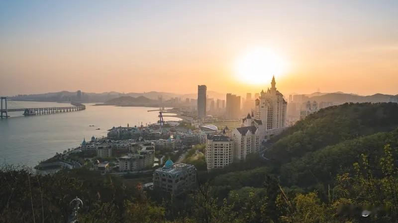 中国有哪些“大”字开头的城市? 中国以“大”字开头的城市还不少呢。除了大庆，像大