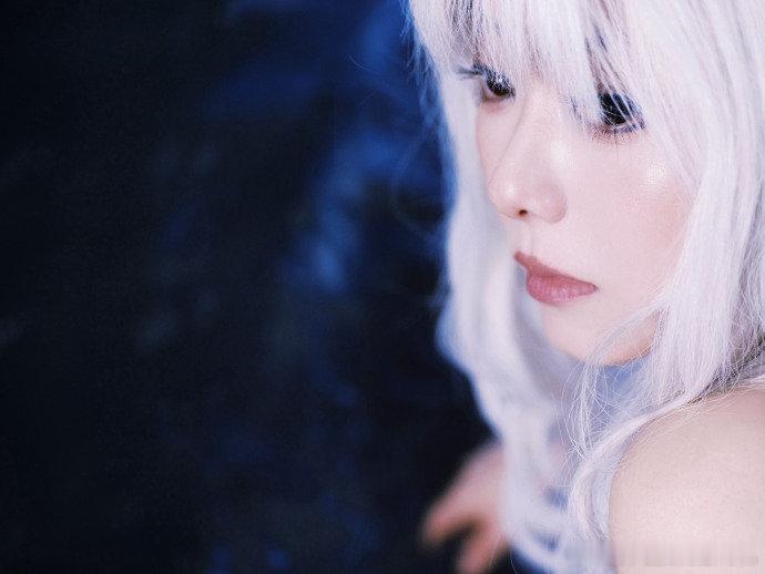 谭松韵向神明许愿谭松韵神明限定皮肤 谭松韵神明限定皮肤，谭松韵向神明许愿，谁懂松