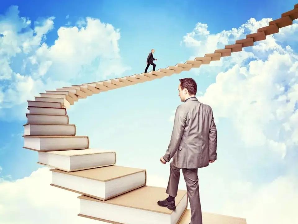 能力、财富、权力都是宝贝，怎么选？怎么攒？怎么用？

人这辈子，绕不开三样东西：