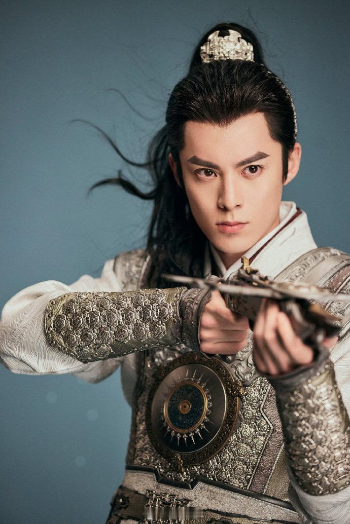 女主选陈都灵鞠婧祎也不错呀，再不认真一点，孟子义迪丽热巴刘宇宁王鹤棣都不想演了，