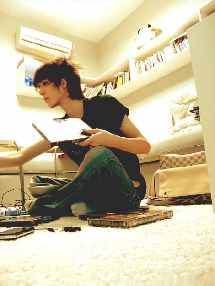 不愧是郭敬明带出来的兵 琉玄这波太牛了！拿下周榜冠军，瞬间想起当年追最世文化的日