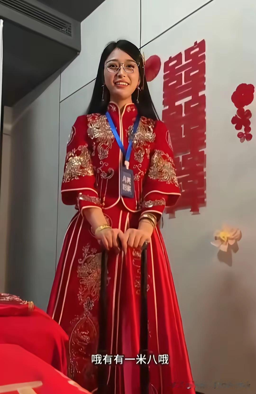 足浴内卷 古代婚礼 价值498元的“洞房体验”是解压还是道德冒险？
太原某足浴店