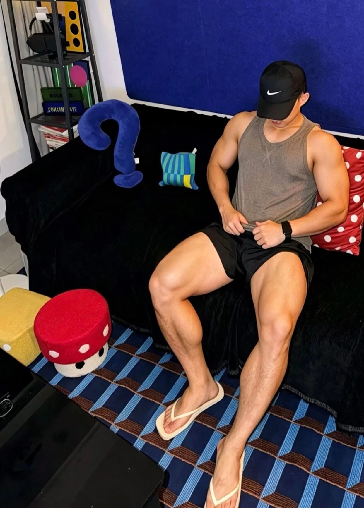 人生本来就有无数种可能，有人少年得志，也有大器晚成，多一点耐心，认真做好自己，踏