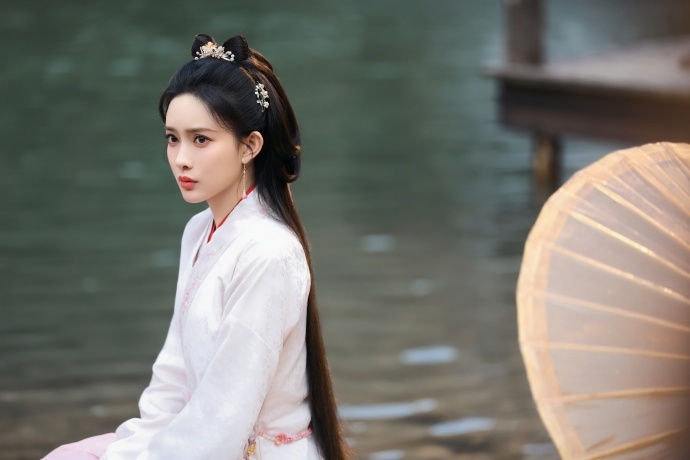 孟子义纪念九重紫一周年了 孟子义紫己重逢孟子义紫己重逢，孟子义纪念九重紫一周年了