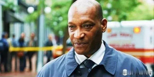 托尼·托德（Tony Todd）的去世是电影界的巨大损失，他是一位才华横溢的演员