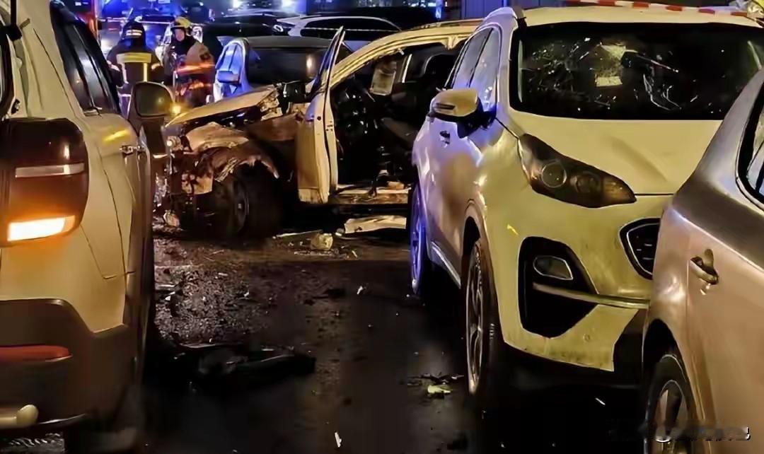 莫斯科一声爆炸和噩耗一起传来，普京又痛失一员大将！这已经是今年以来的第8个人，为