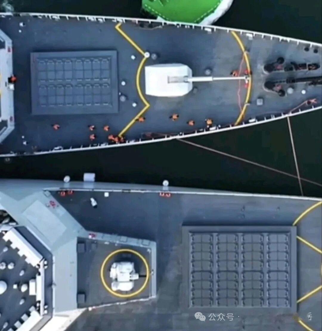 5月3日，央视军事网站公布一组052D导弹驱逐舰和055导弹驱逐舰照片。
052