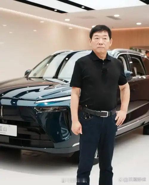 魏建军称有句话叫卷老板【谈做个人IP：魏建军称光埋头做产品是不够的，现在有句话叫