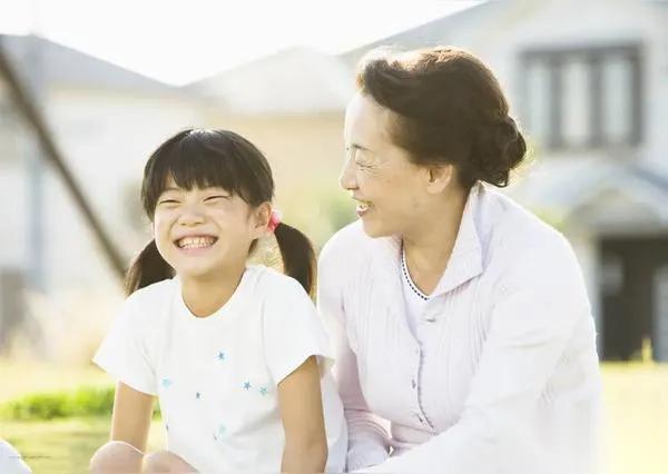 上海富二代征婚被骂？

看完条件我沉默了……

一位35岁上海小哥晒出征婚标准，