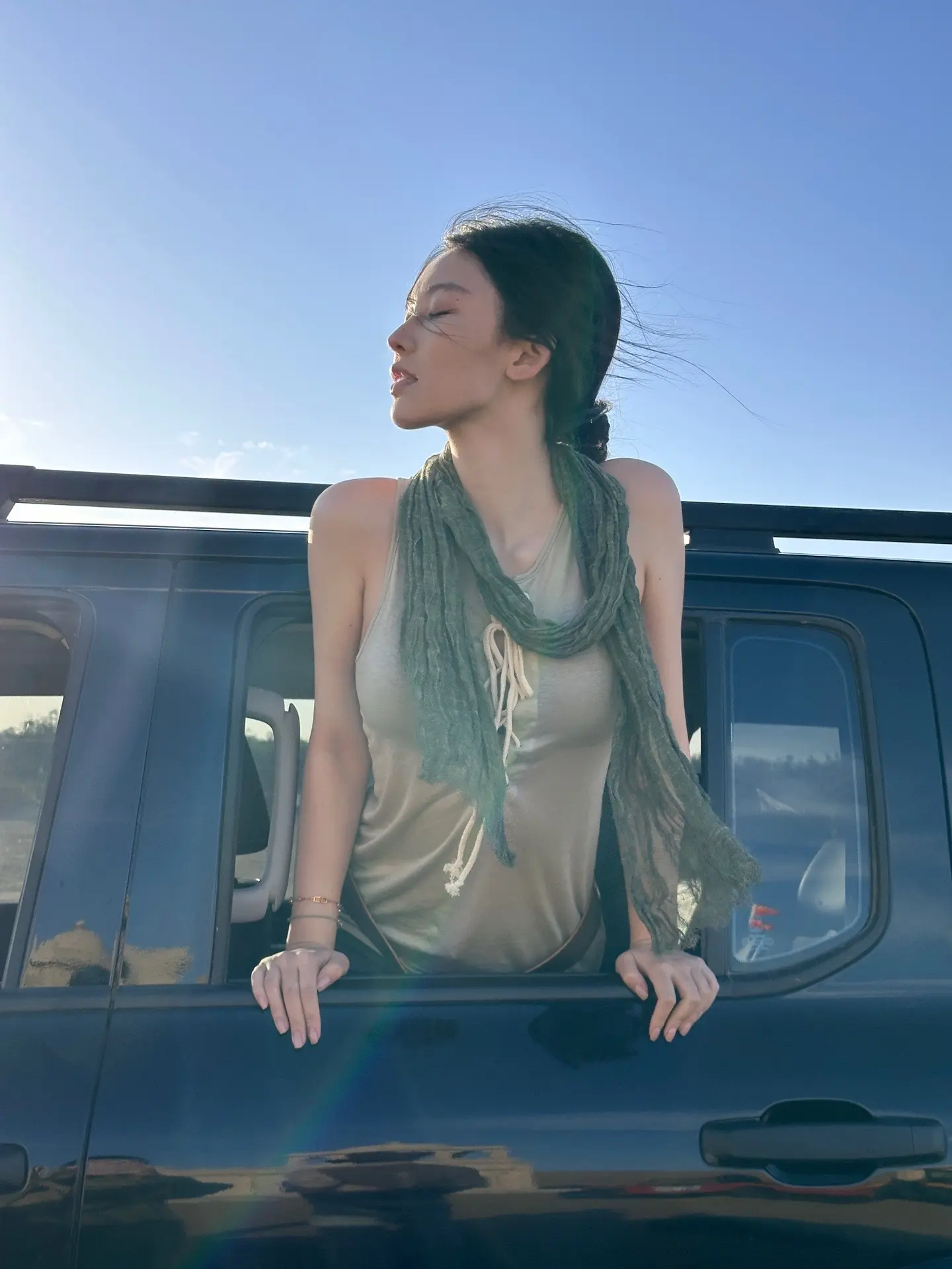 当思念飞过夜空。