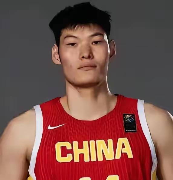 刘李在东莞试训也好练级也罢，除了现在人在东莞，未来是转会？租借？还是回福建，静候