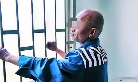 “老而无德！”广西平南，一七旬老汉为满足私欲，闯入61岁患有精神病的女子家中，意