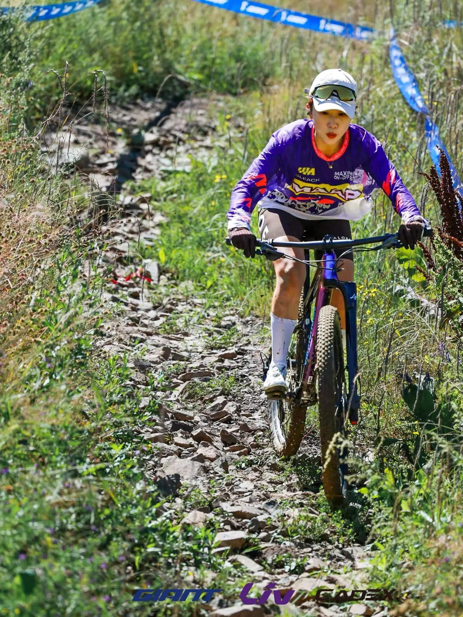 小众不撞款！人生其实非常短暂， 不是每个人都能活到八九十岁， 即便长寿...