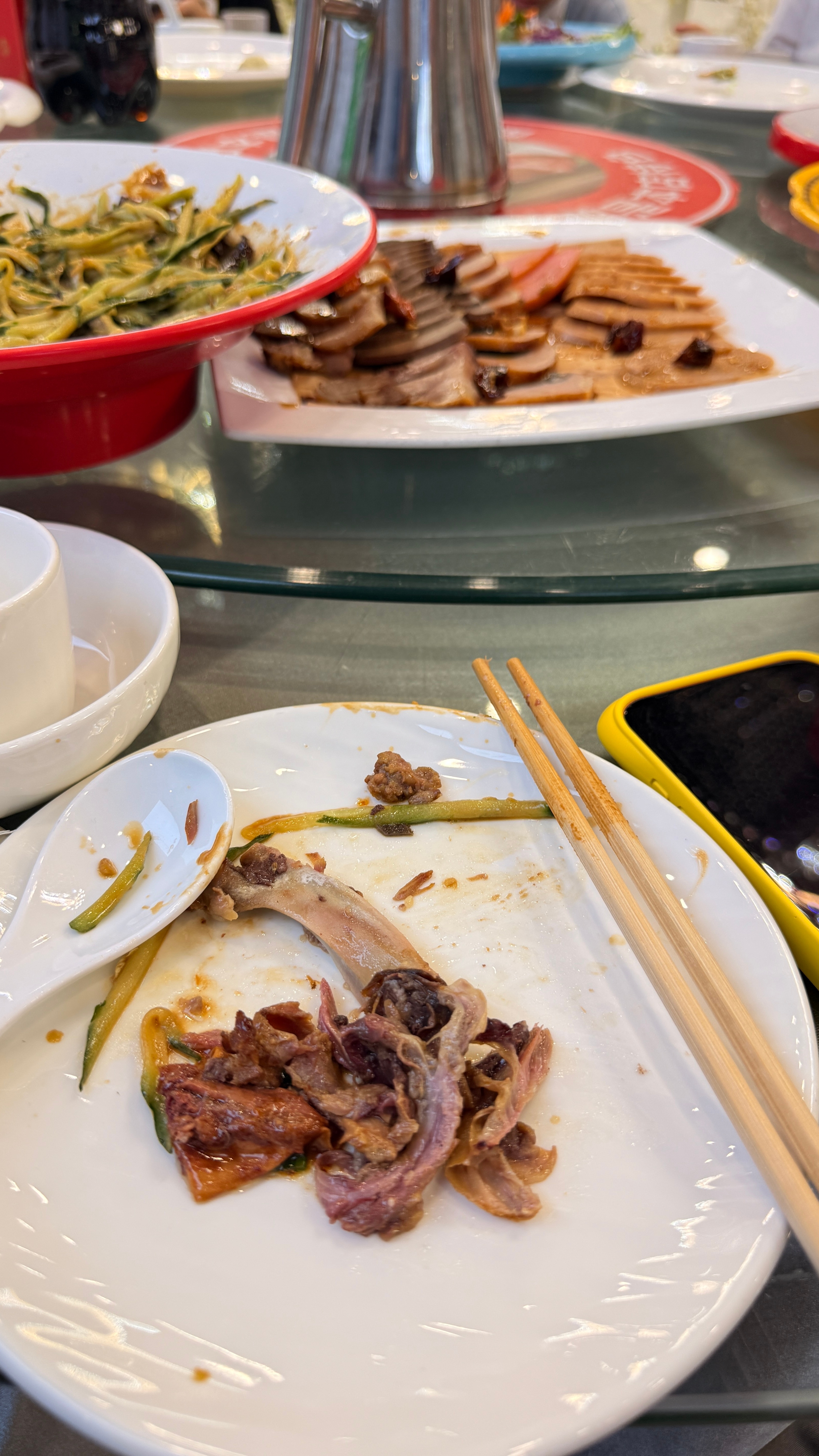 吃席，明天我弟结婚。 ​​​