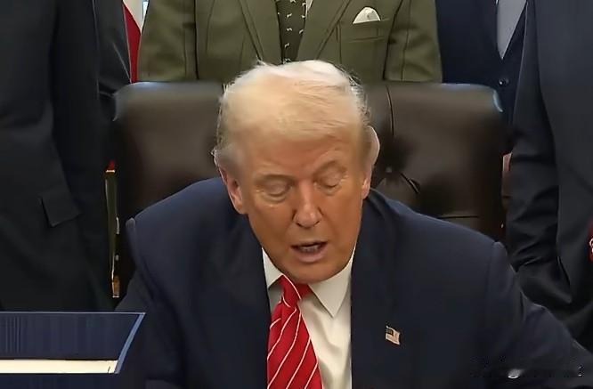 特朗普就希拉里·克林顿将赴众议院监督委员会作证一事回应:“说实话，我觉得这很可惜