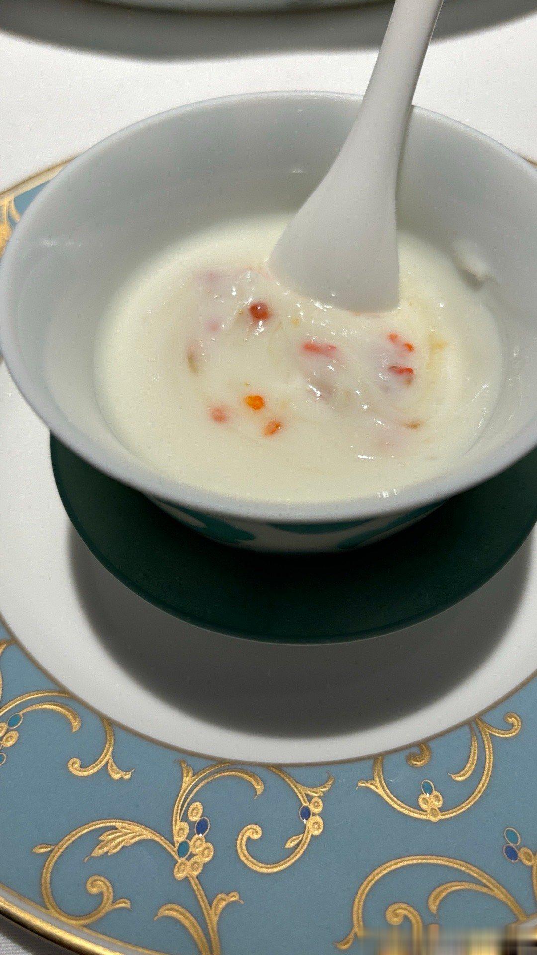 日本豆腐是“鸡蛋羹”，不是豆腐[doge] “豆腐”有时候代表一种形态或性状，而