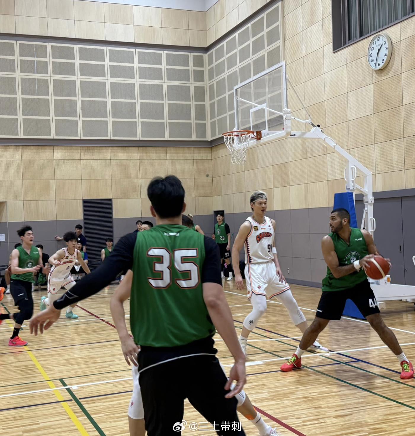 cba 上海男篮和斯佩尔曼的上一个东家，KBL的原州DB打了场练习赛。 ​​​