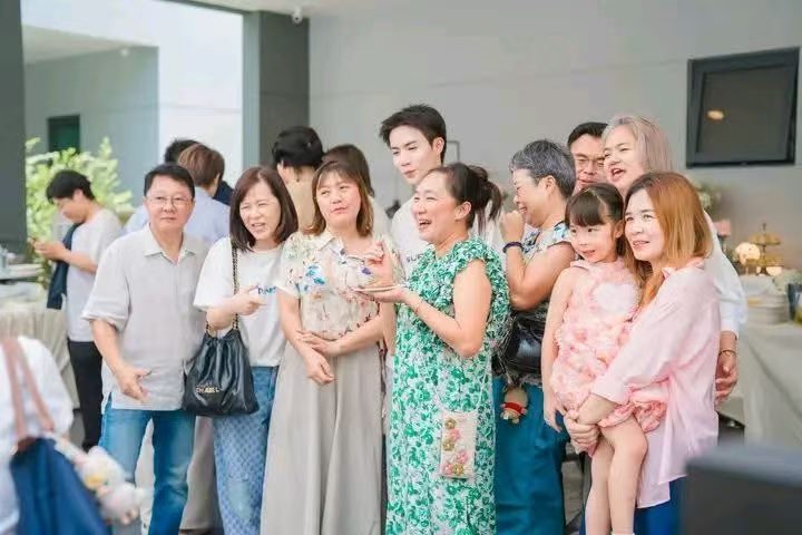 zeenew 💙zeenunew🧡李海海林景云哎呦喂，儿婿有点子拘谨了呢