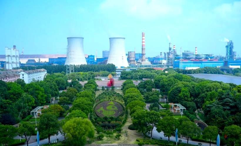沙钢螺纹钢产量从巅峰600万吨降至60万吨。
近日，公司掌门人沈彬在接受采访时透