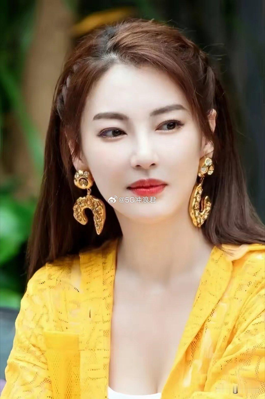 张雨绮的事情，给所有女明星提了个醒，就是不管你长的再漂亮，有再多钱，也一定要守住