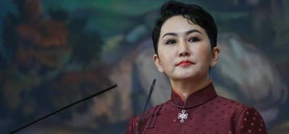 又变了？王毅回国！不到48小时，蒙古直说了：在保持中俄优先关系下，同日本发展关系