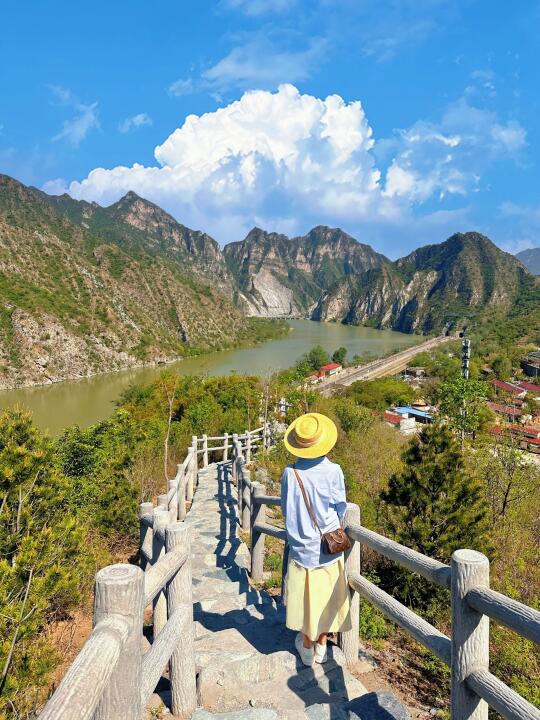 京郊🚗1h｜15分钟可登顶！山水环线，低幼友好！