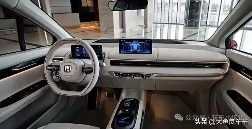 新一代飞度
还有人要吗？
听说1.5T混动
13万起步