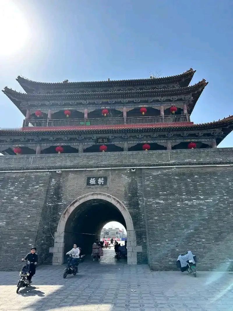2021年，邯郸市中考人数15.98万人
2022年，邯郸市中考人数15.69万