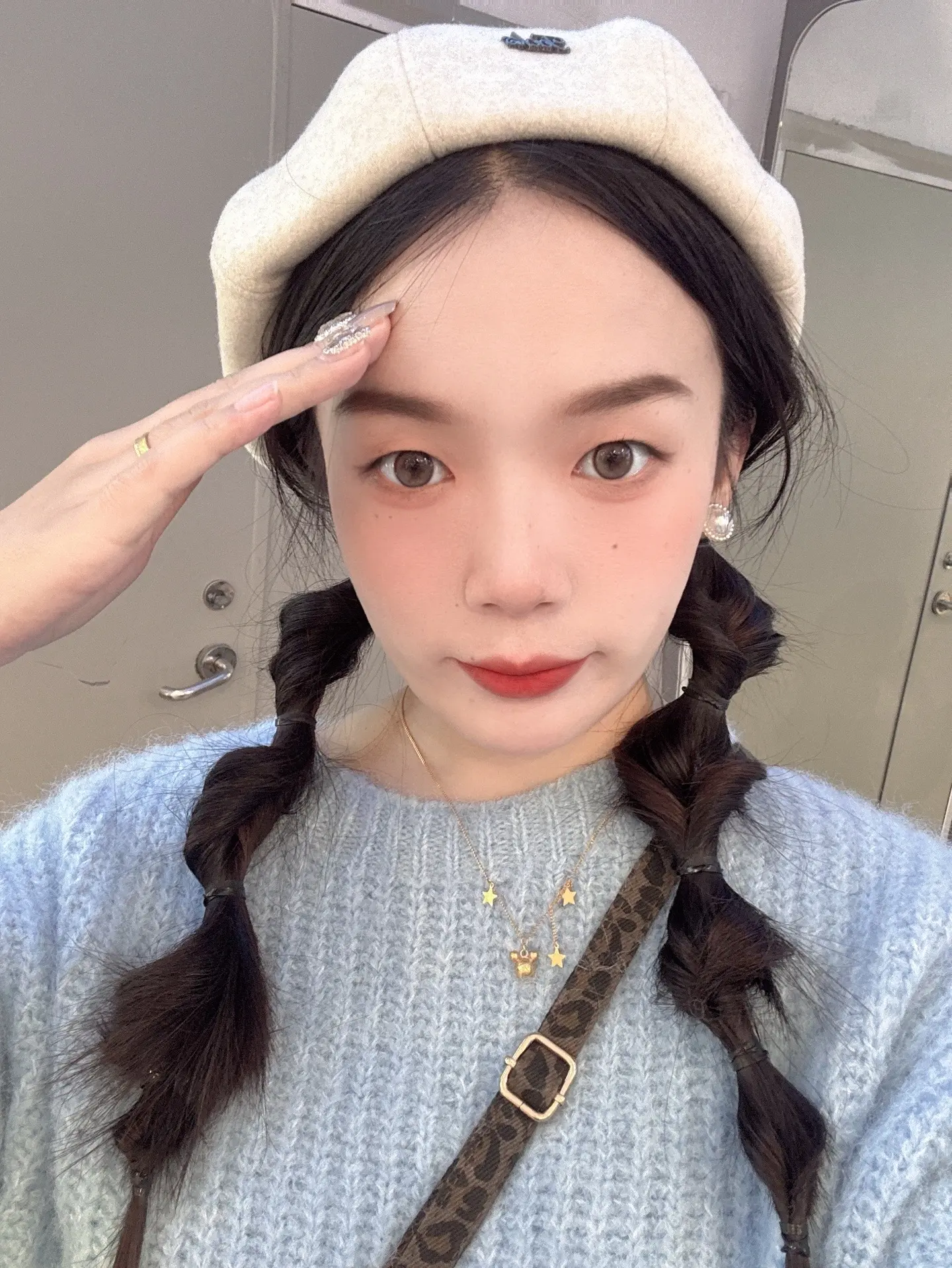 像不像美女，不像把你删了。