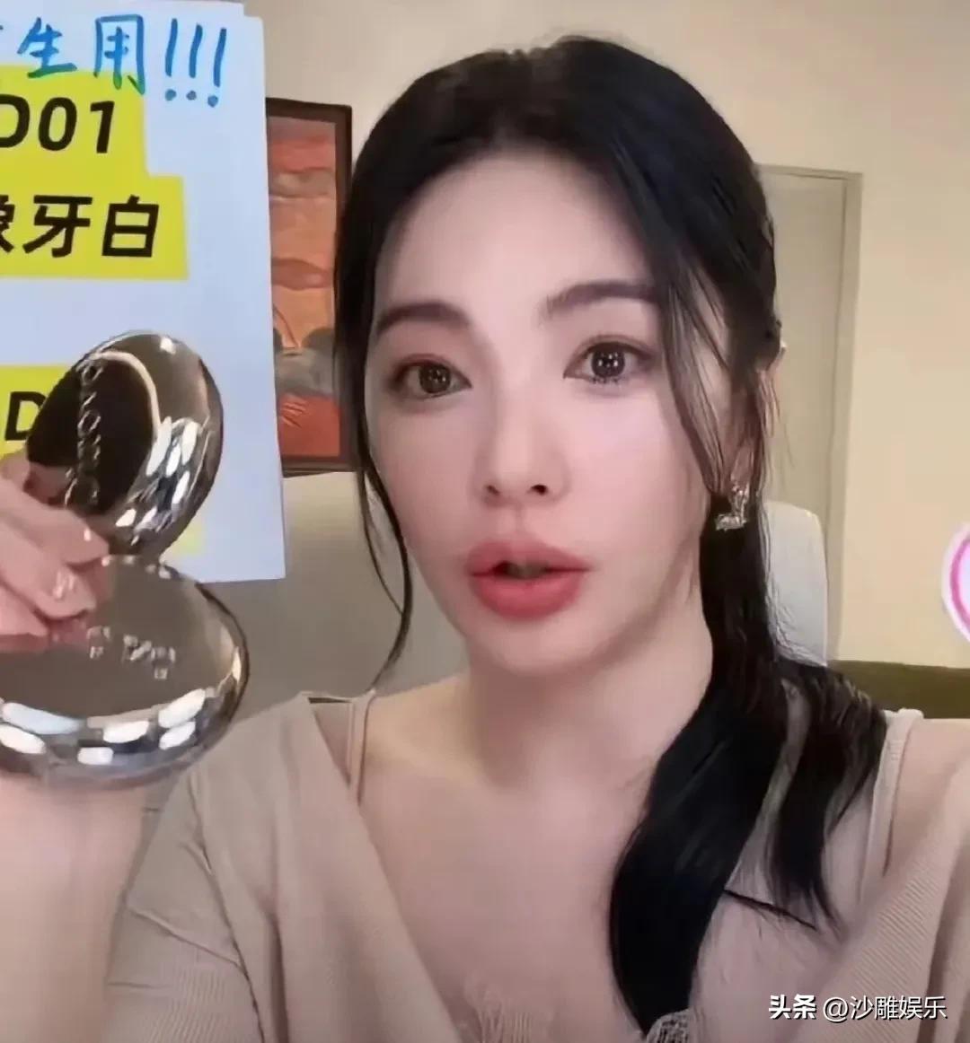 张雨绮，冲上热搜！

3月8日，张雨绮冲上热搜。在这个属于女性的节日里，她没有等