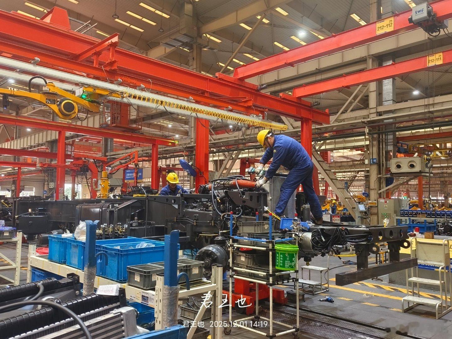 中国工程起重机的传奇，从徐州重型机械有限公司开始！1963年，这里诞生了中国第一