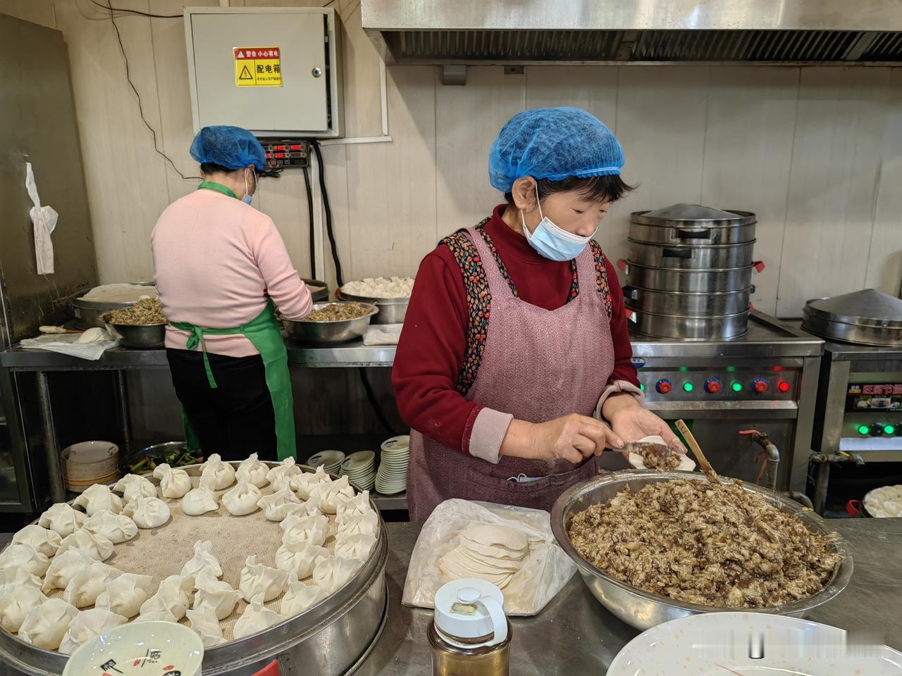 周末，潍坊自驾一日游，到昌邑最牛的街-龙池龙东牛街品美食，齐西逛古村，遛腿带娃，