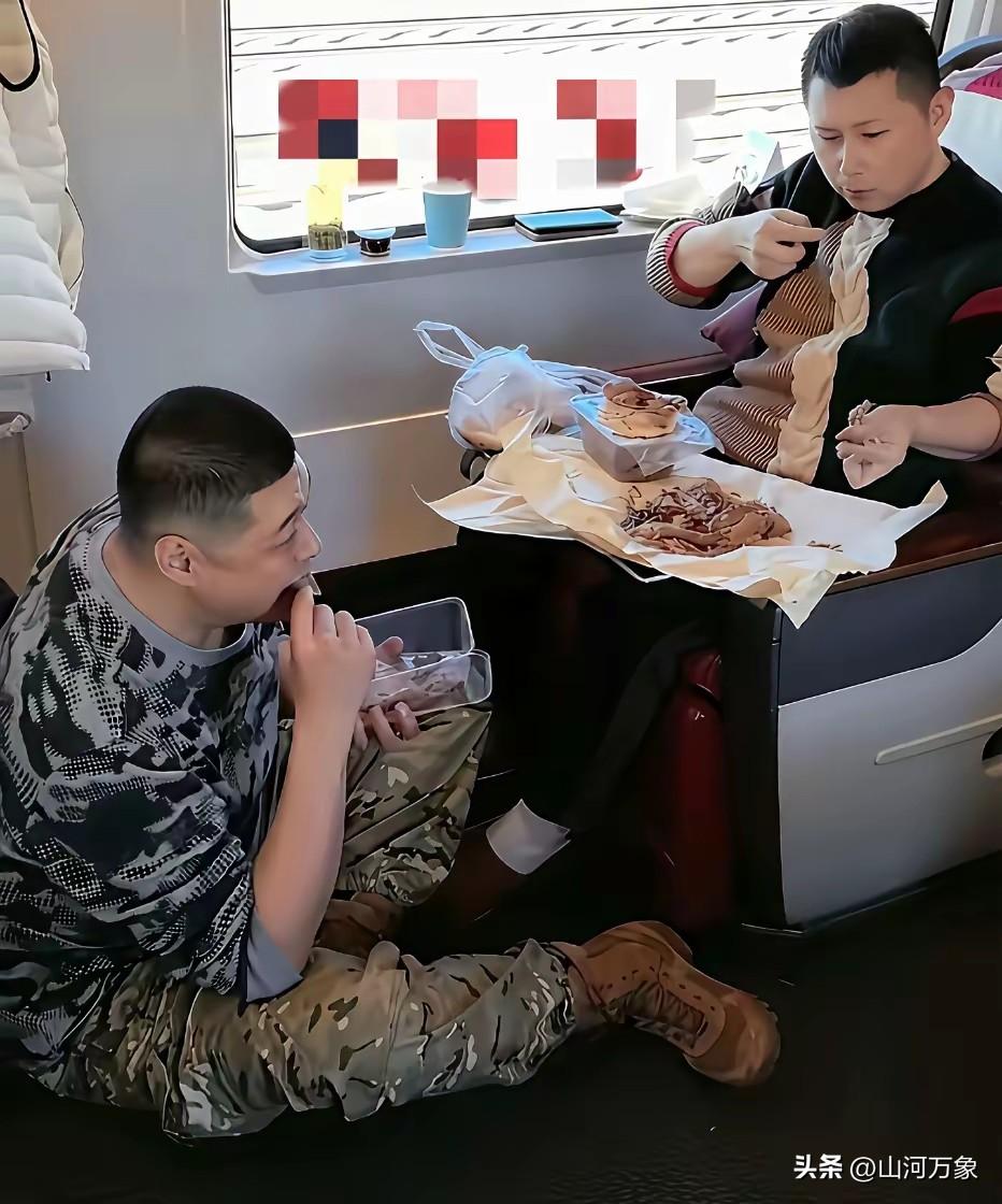他们离开郭德纲的日子并不是一帆风顺，他们心里有没有一刻是后悔的。