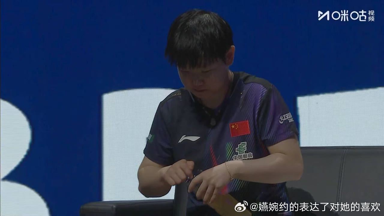 孙颖莎vs王曼昱孙颖莎太聪明了，第三局加油