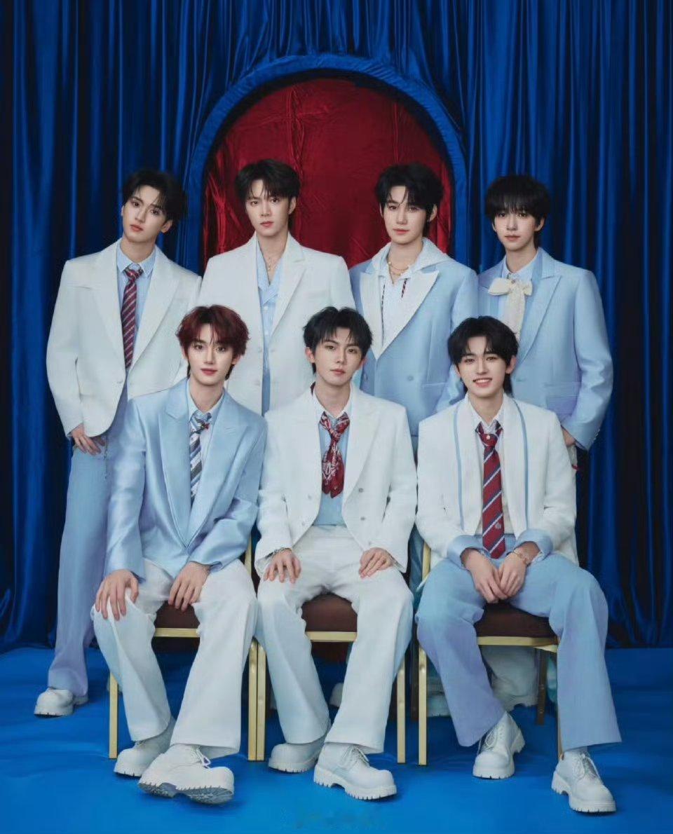 时代少年团的饭撒是真的撒饭 没有刻意设计，全是自然流露的温暖。一个眼神、一句回应