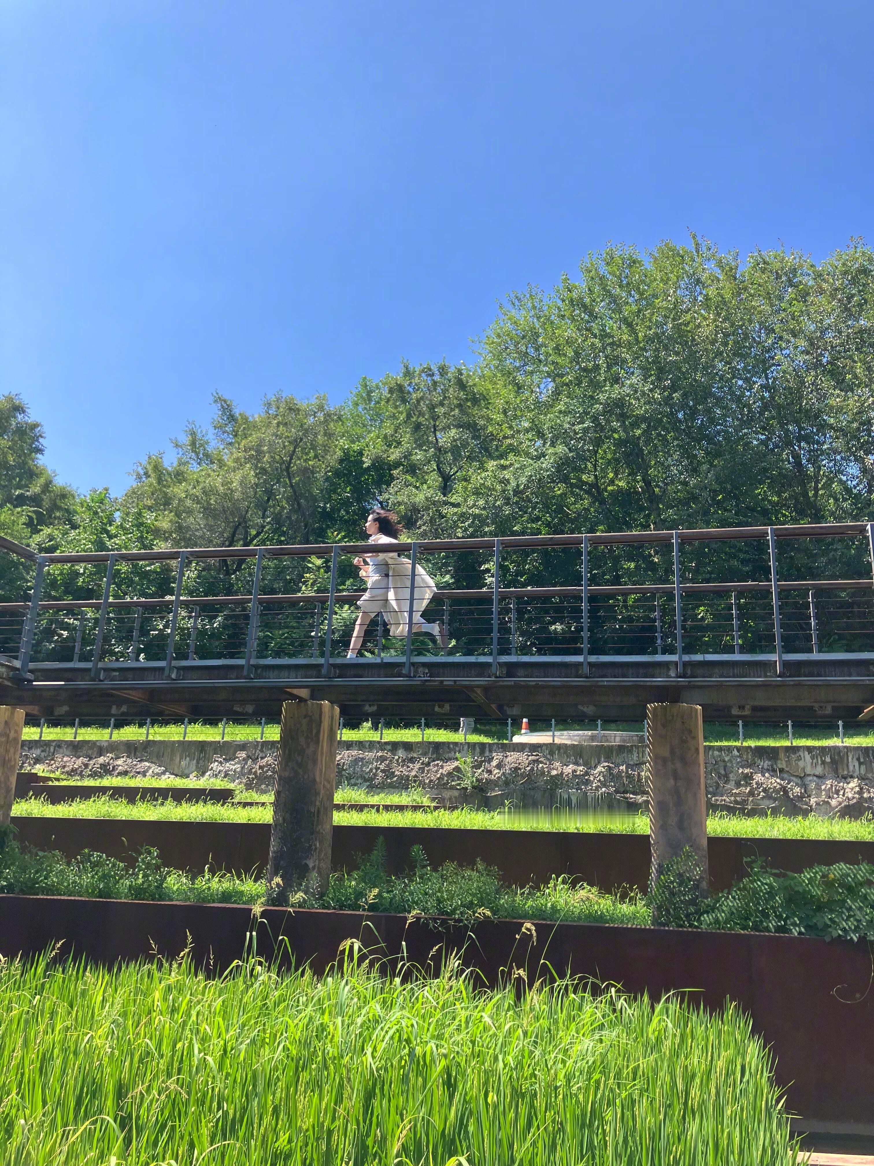 陈都灵日剧跑 好明媚好有生命力☀️ 曝杨洋陈都灵主演等风热吻你