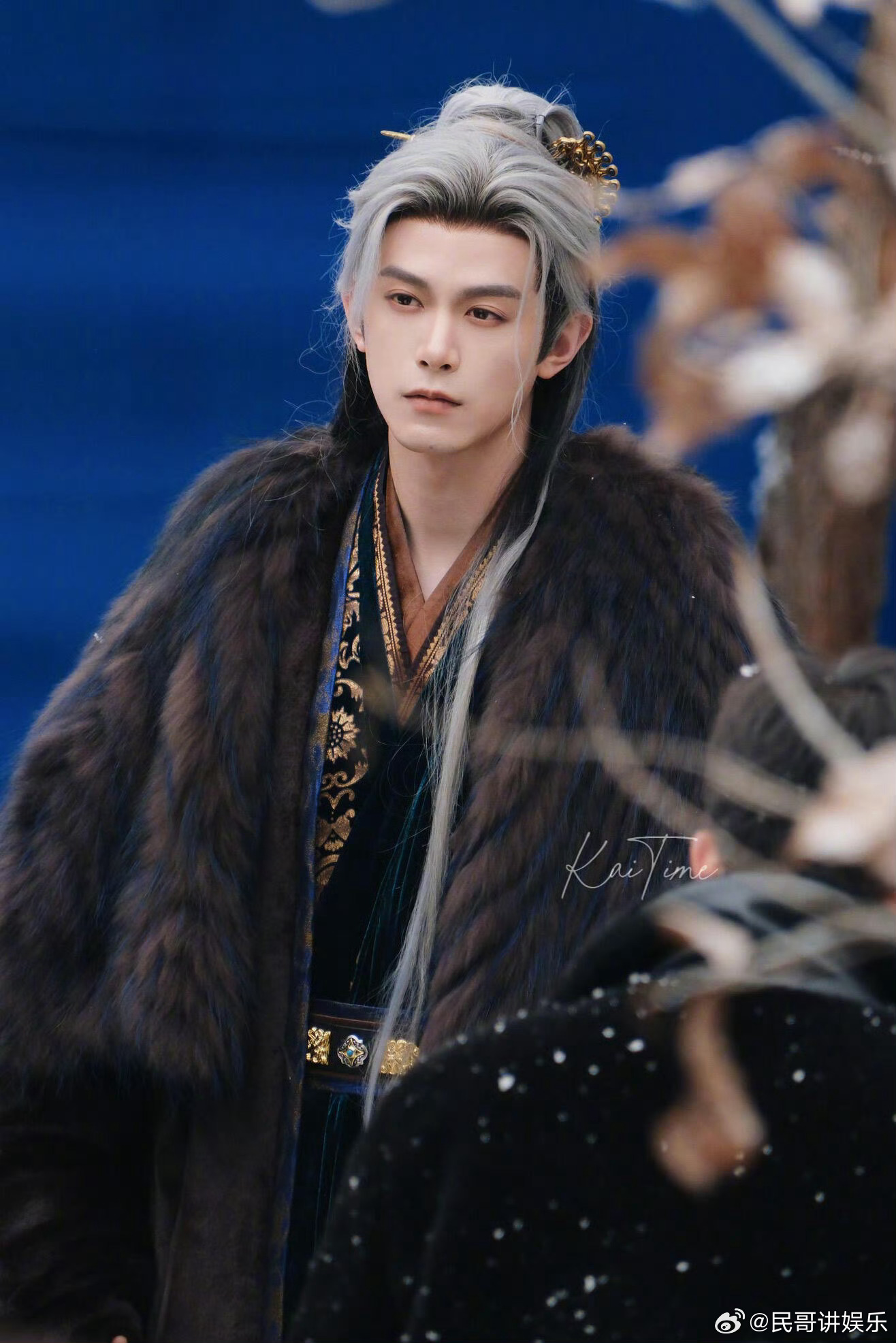 邓凯要跳第三个吻痕 🤣脑补邓凯练习室手忙脚乱学舞，任豪在旁偷笑，逐玉剧组的快乐