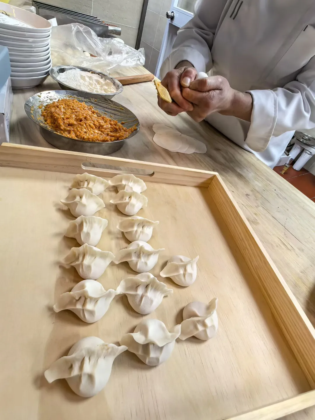 是谁还没吃过现包的水饺