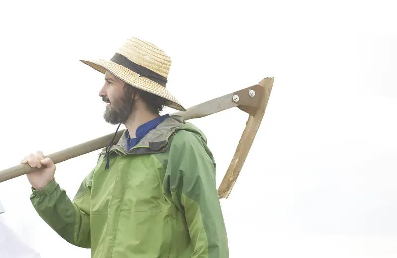 你会不会看不起农民，为什么往上三代，谁家不是农民，现在很多人是看不起农民，认为农