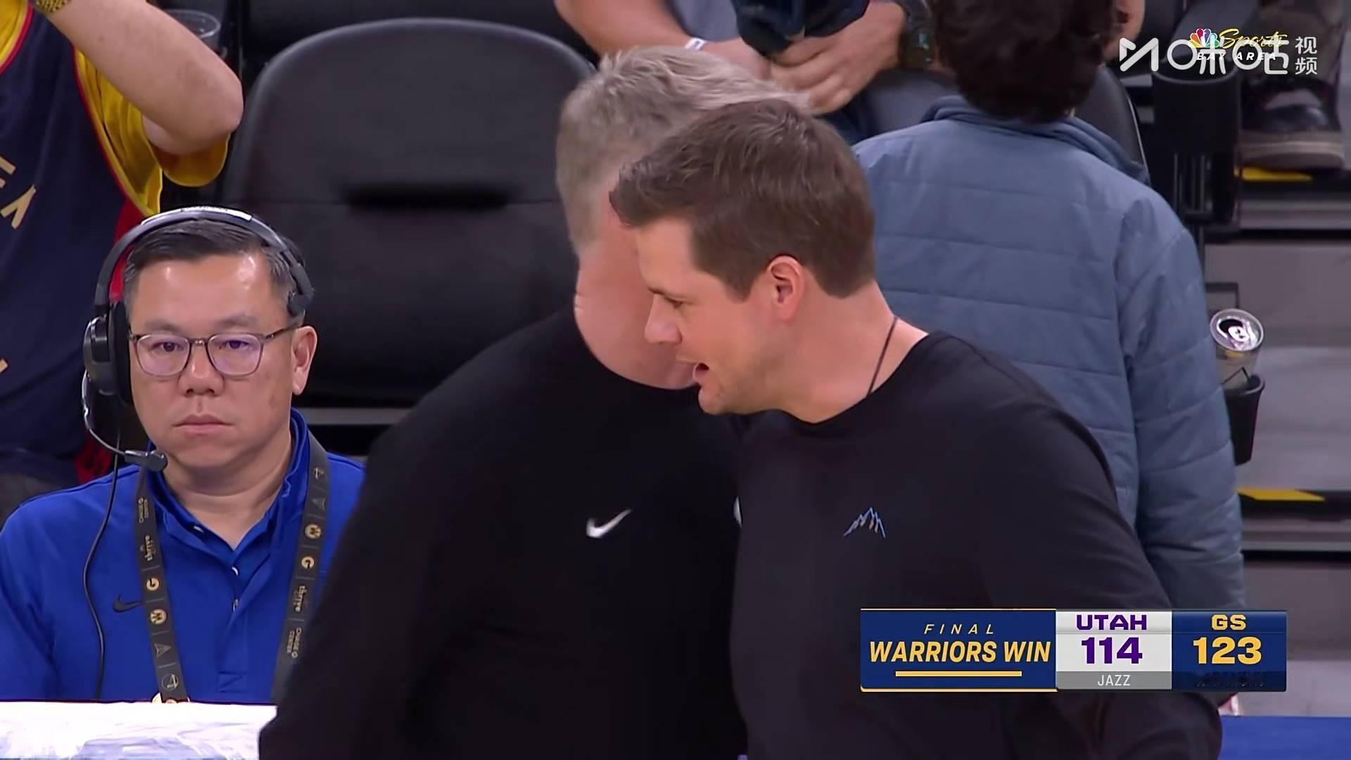 最后几分钟勇士也不得分，控制节奏还不错，爵士队也死活投不进，拿下这场胜利✌🏻爵