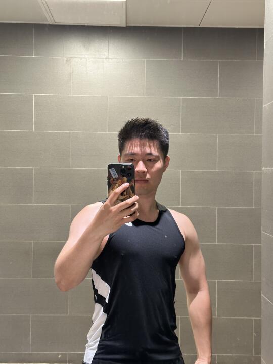 0️⃣添加💪